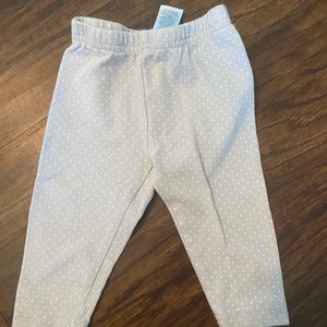 0-3M gray and white polka dot leggings